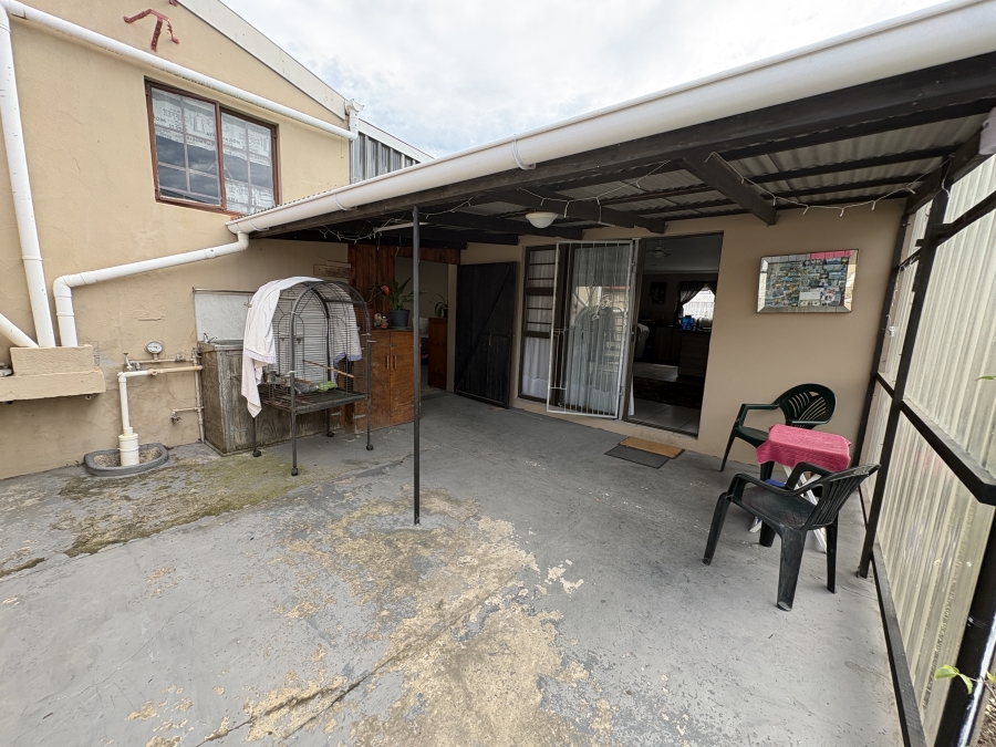 3 Bedroom Property for Sale in Berea Eastern Cape